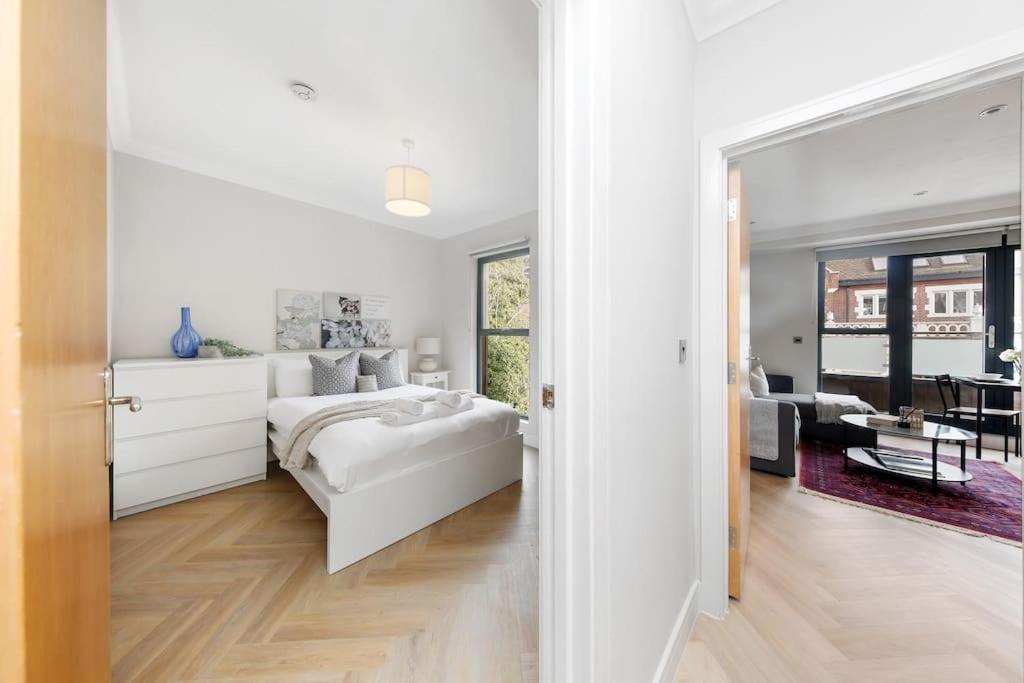 Pleasing 2Bed Flat 10Min To Wimbledon Tennis Court Londen Buitenkant foto