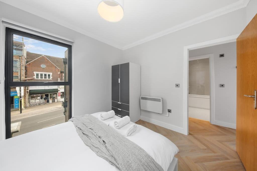 Pleasing 2Bed Flat 10Min To Wimbledon Tennis Court Londen Buitenkant foto
