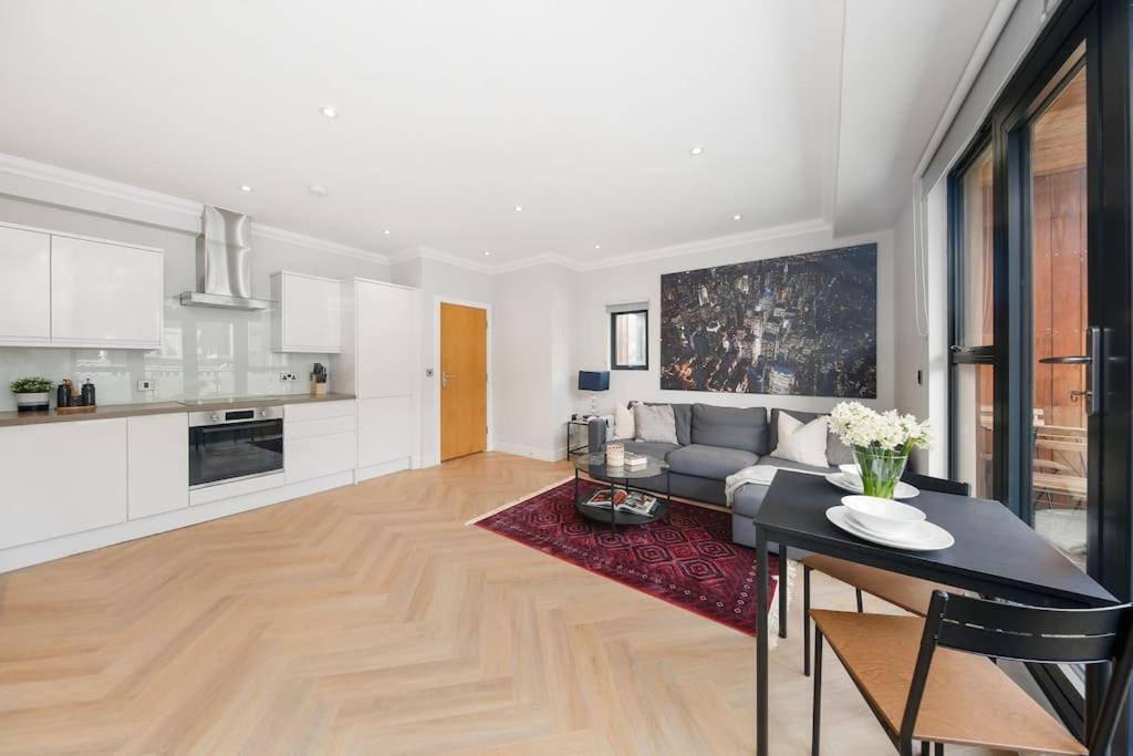 Pleasing 2Bed Flat 10Min To Wimbledon Tennis Court Londen Buitenkant foto